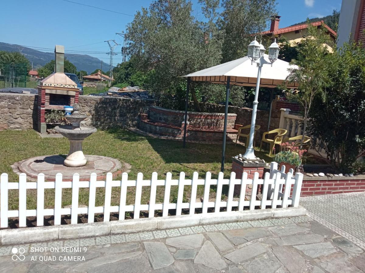 Vivienda Turistica Volvere Santiurde de Toranzo エクステリア 写真