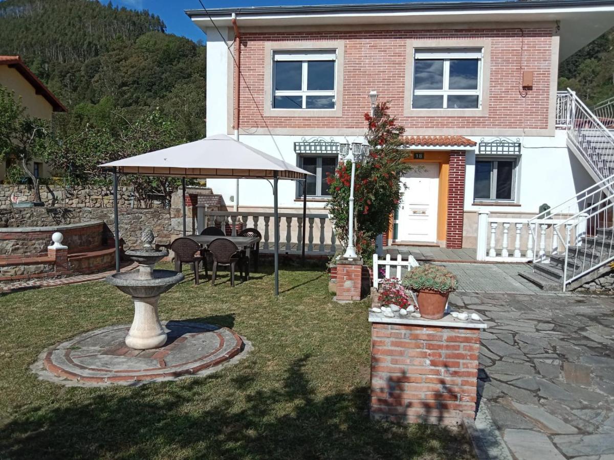 Vivienda Turistica Volvere Santiurde de Toranzo エクステリア 写真