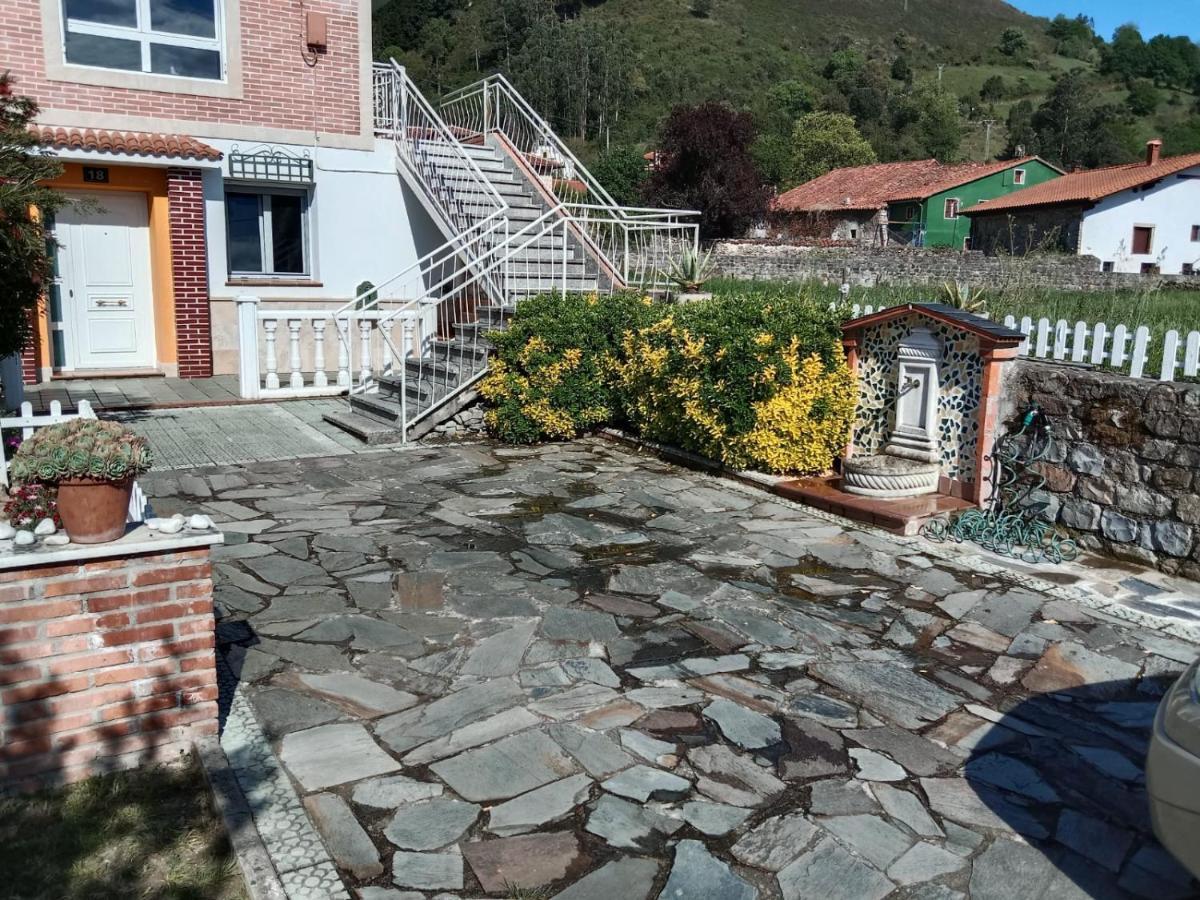 Vivienda Turistica Volvere Santiurde de Toranzo エクステリア 写真